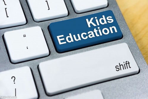KidsEducationonbluekeyboardbutton_353117213.jpg