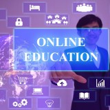 OnlineEducation_379053808